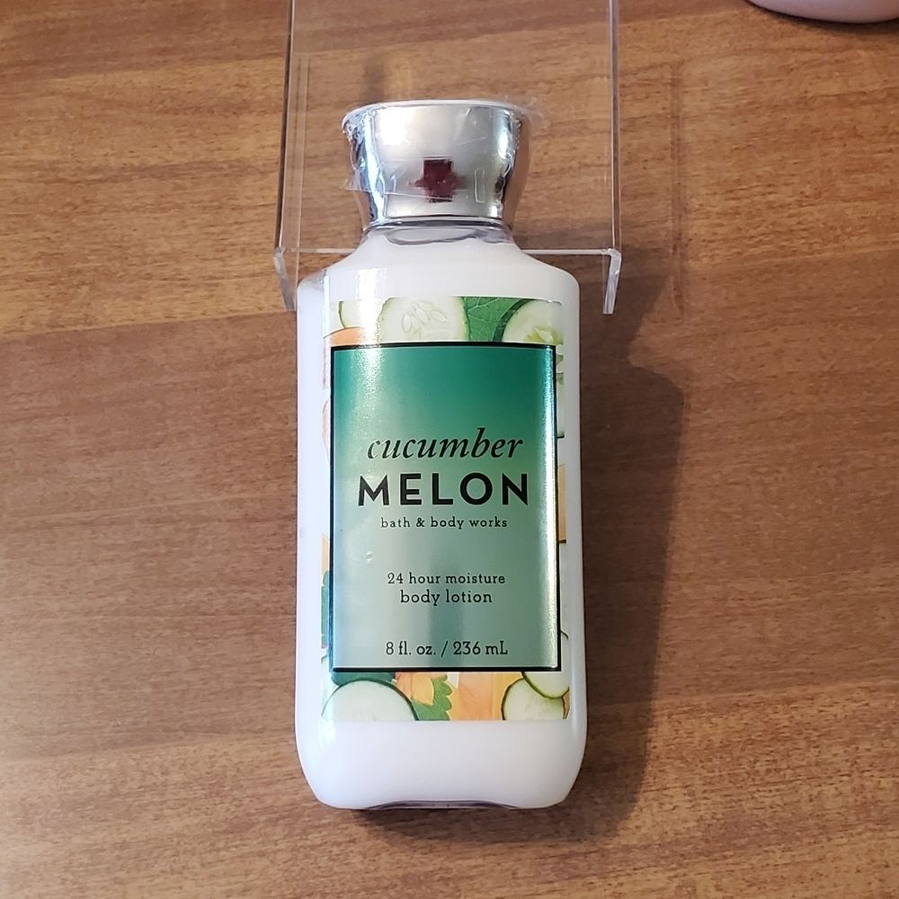 Bath & Body Works Cucumber Melon Body Lotion Shea & Vitamin E 8 Fl Oz